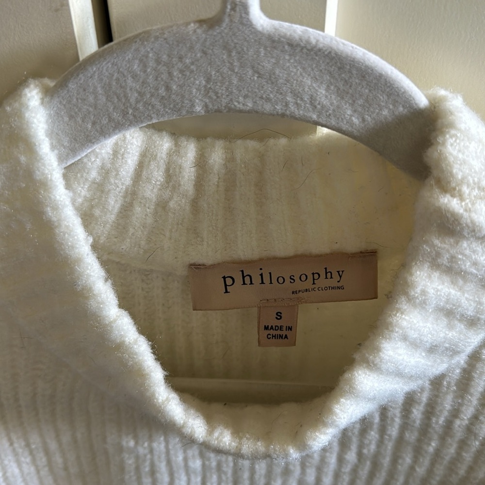 Sweater - Picture 2 of 4